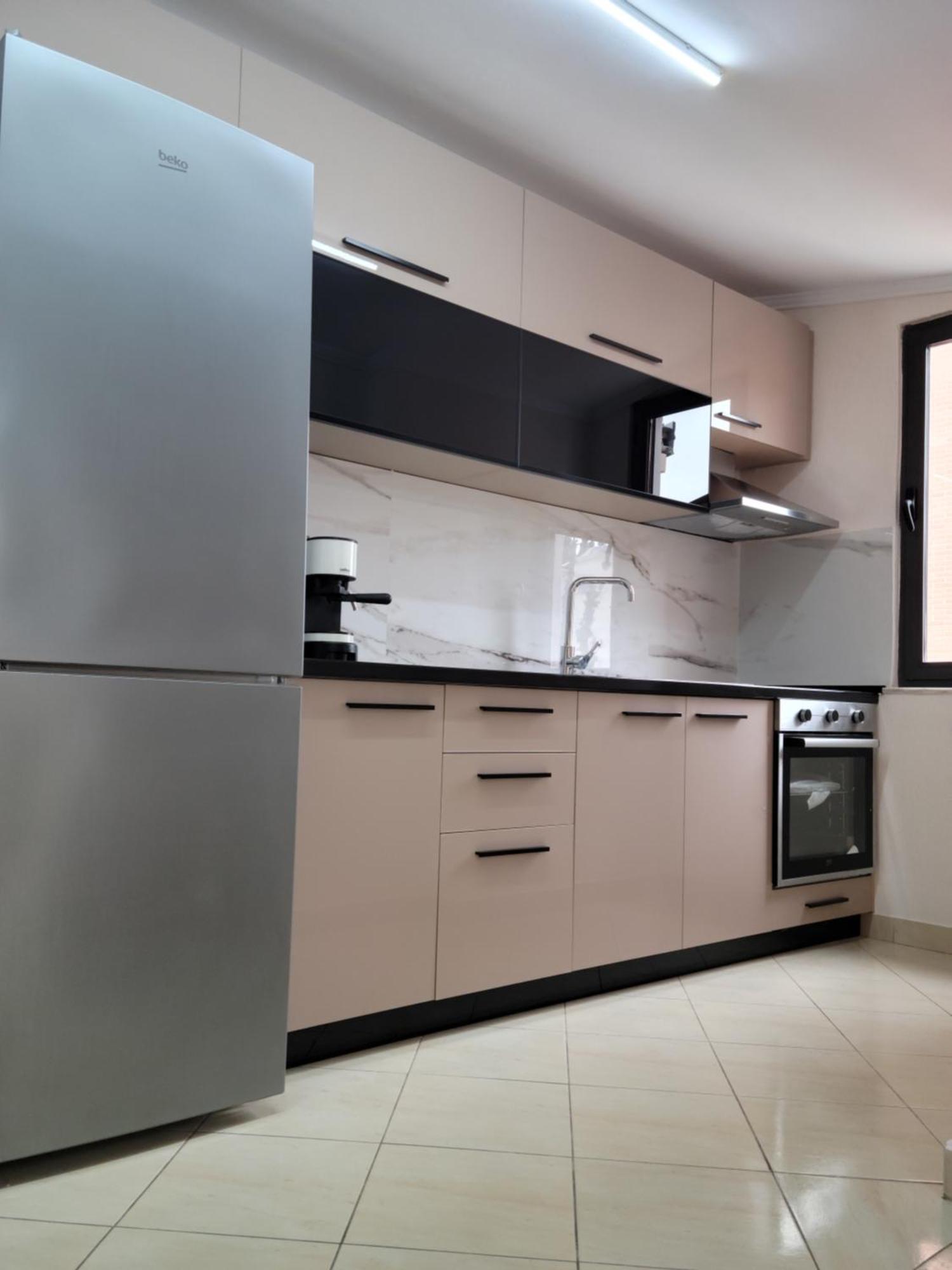 Gledis Apartment Tirana - Panoramic City Terrace Екстериор снимка