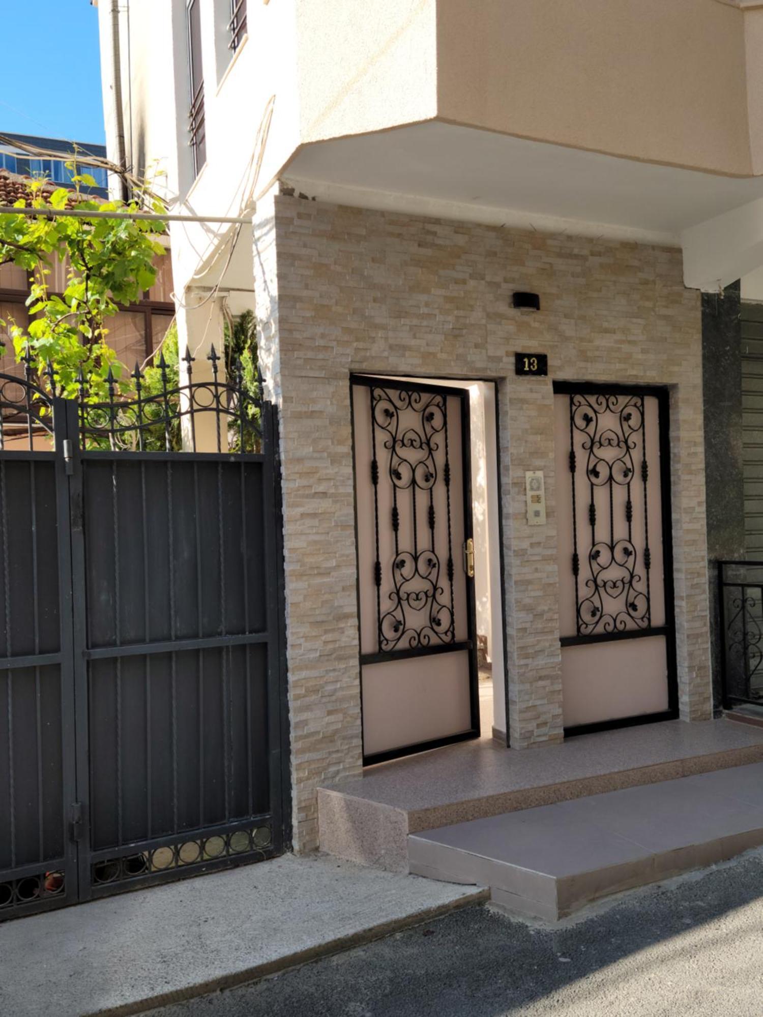 Gledis Apartment Tirana - Panoramic City Terrace Екстериор снимка